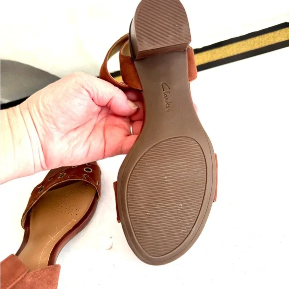 Like new Clarks Brown Ankle Strap Block Heel Sandals - Picture 9 of 11